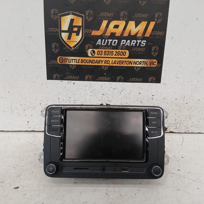stereo/head unit