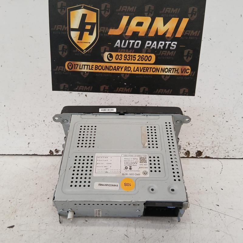 stereo/head unit