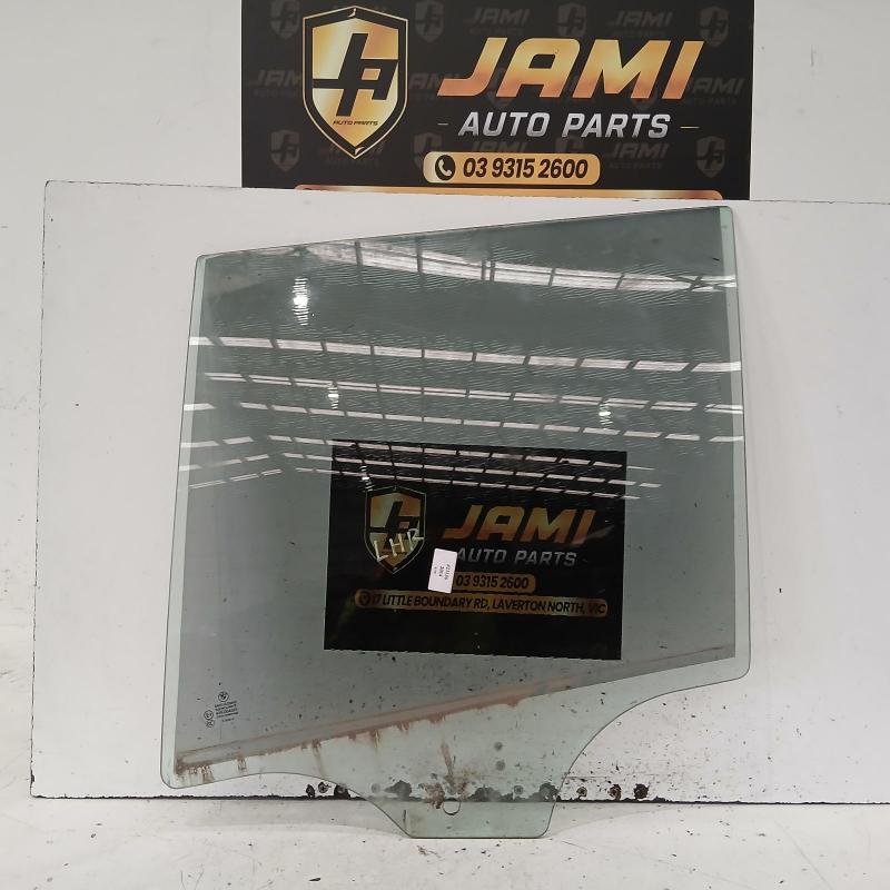 door window rear left