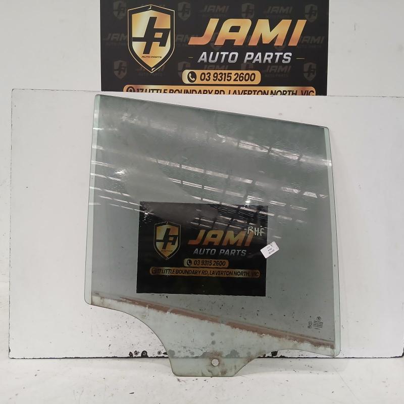 door window rear right