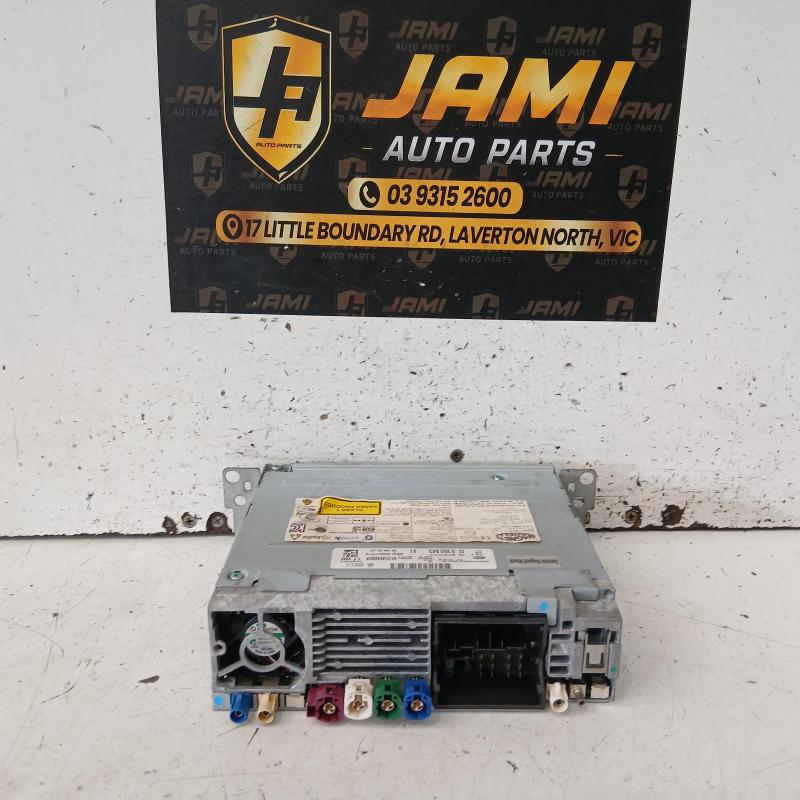 stereo/head unit