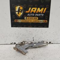 bonnet hinge/strut