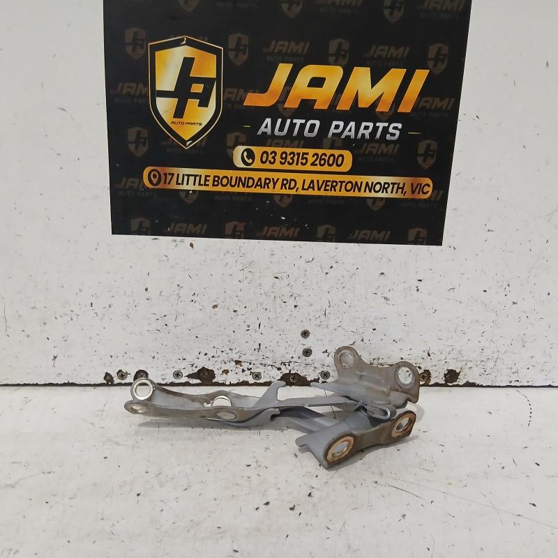 bonnet hinge/strut