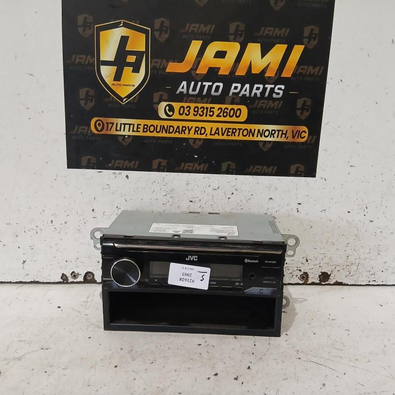 stereo/head unit