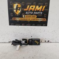 seat belt stalk