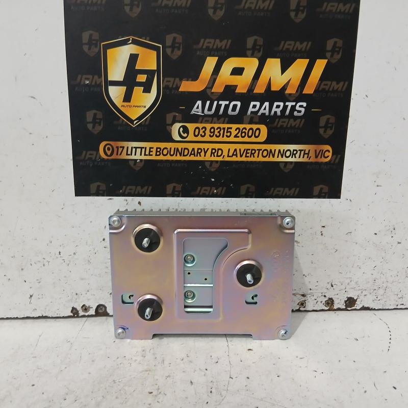 stereo/head unit