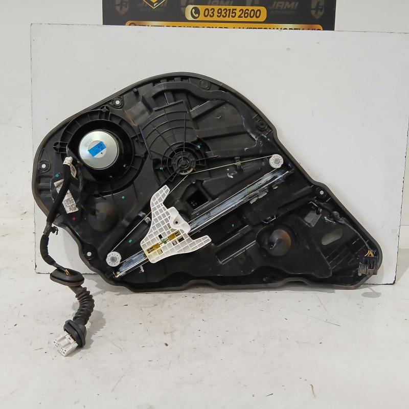 window regulator/motor rear left