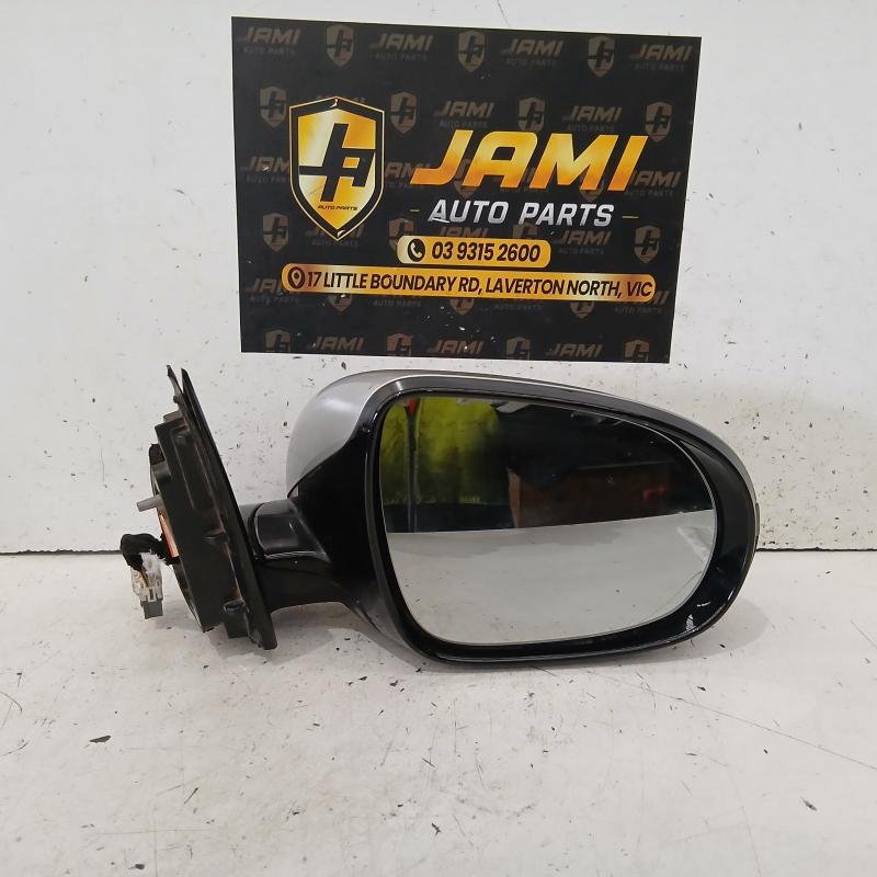 door mirror right