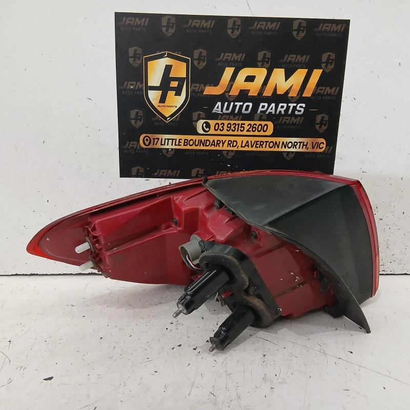 taillight right