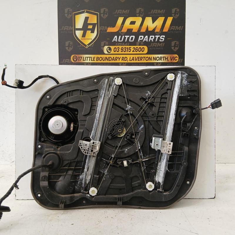 window regulator/motor front left