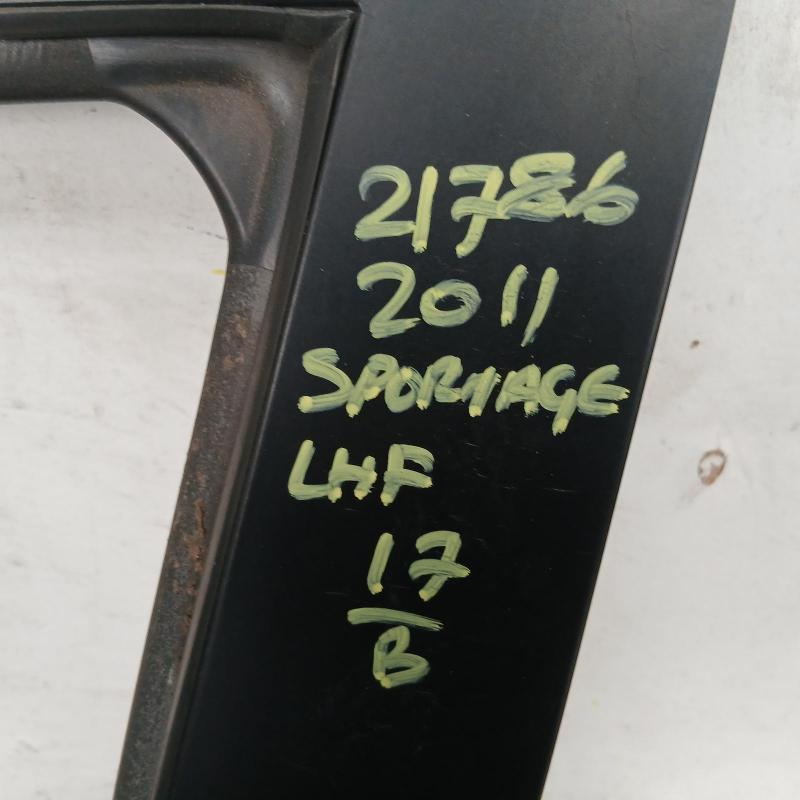 door front left