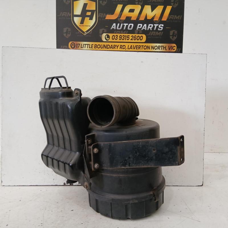 air cleaner/box