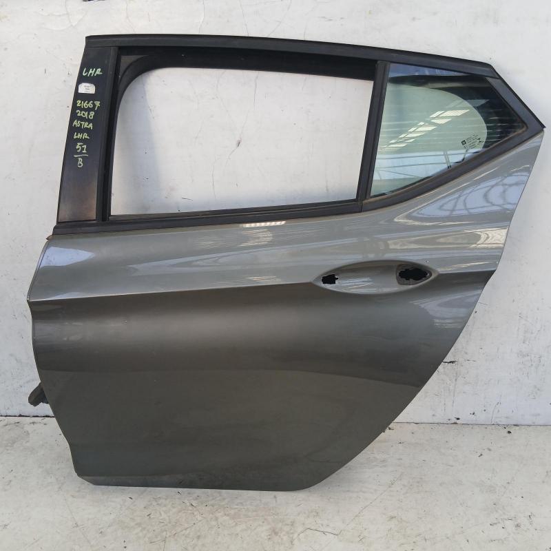door/sliding rear left