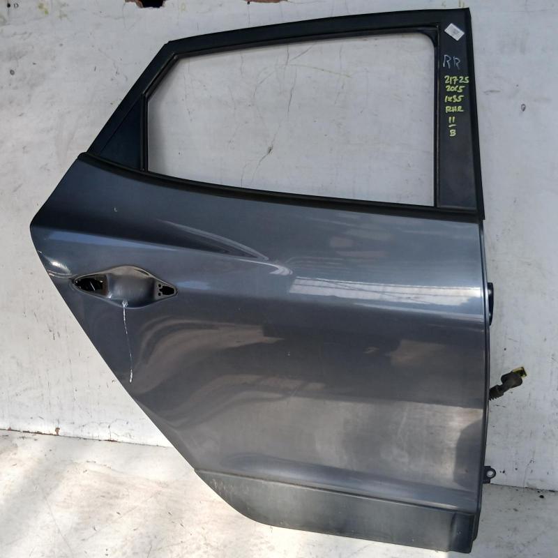 door/sliding rear right