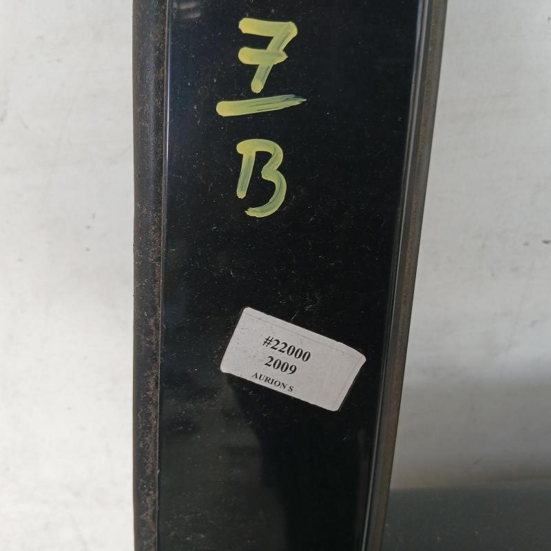 door/sliding rear left