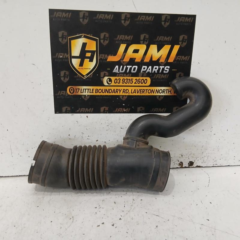 air cleaner duct/hose