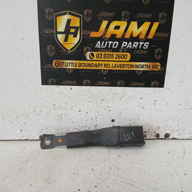 seat belt stalk