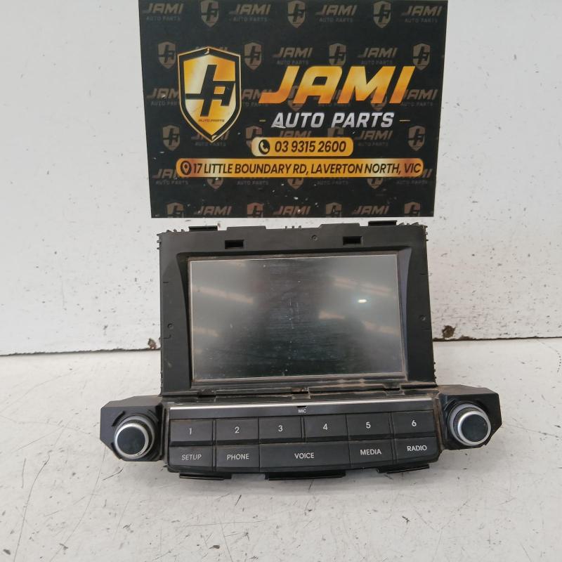 stereo/head unit