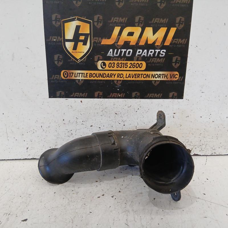 air cleaner duct/hose