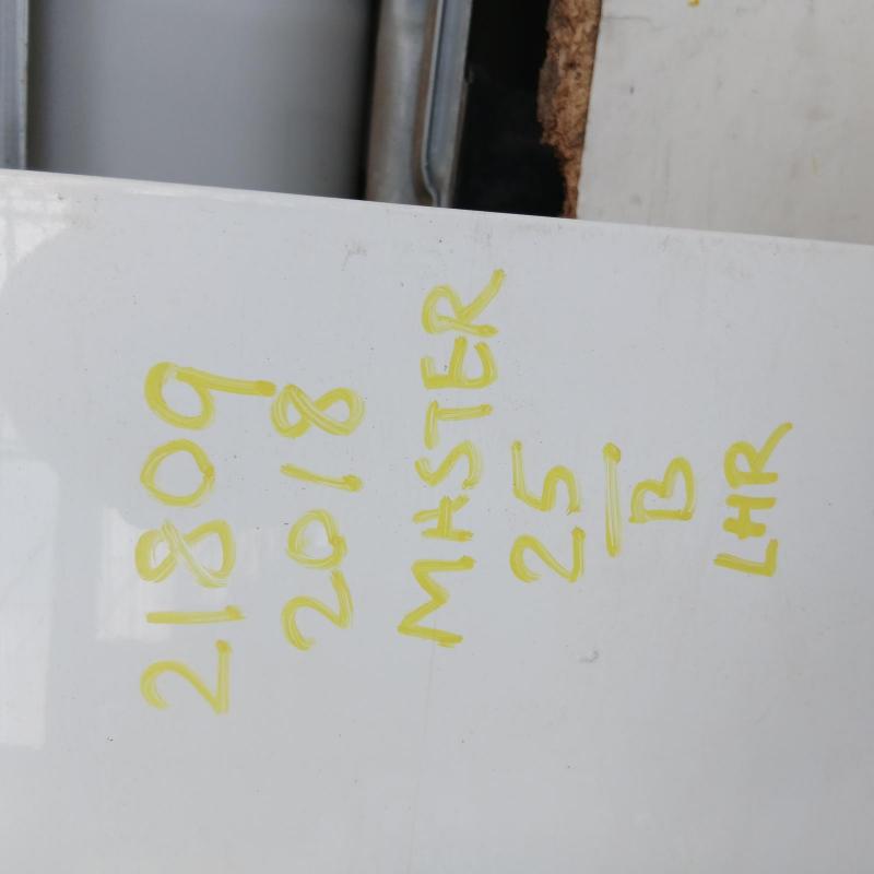 door/sliding rear left