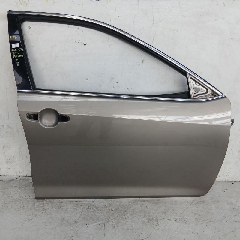door front right