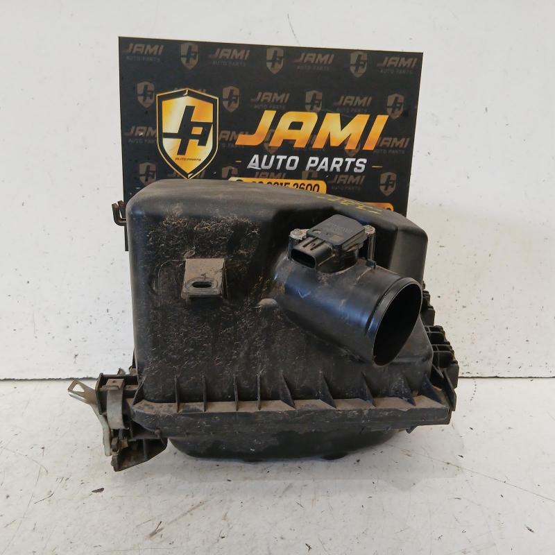 air cleaner/box