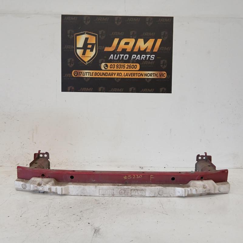 bar reinforcement/bracket front