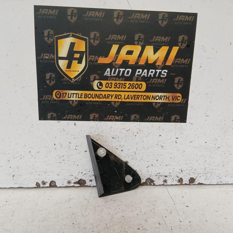 body/door mould