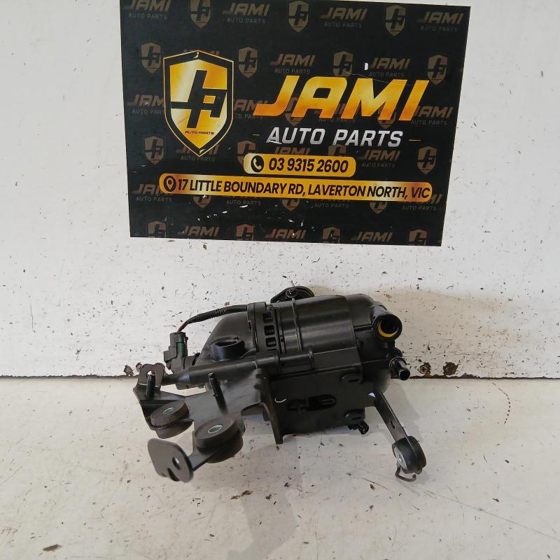 fuel filter housing
