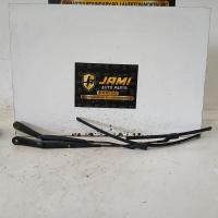 wiper arm