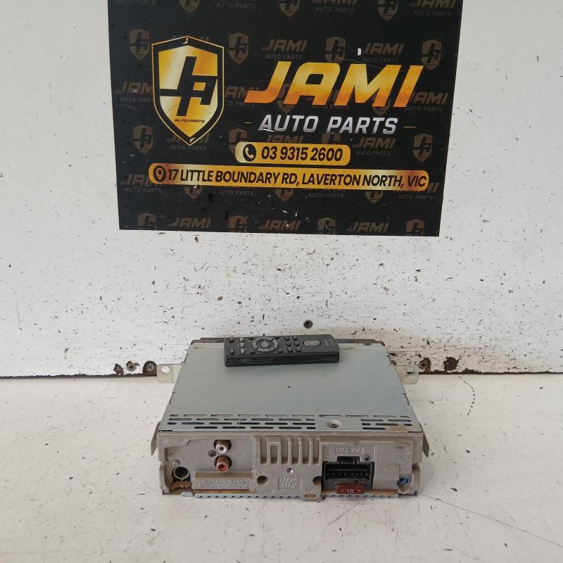 stereo/head unit