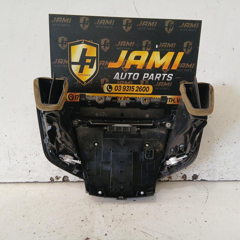 stereo/head unit