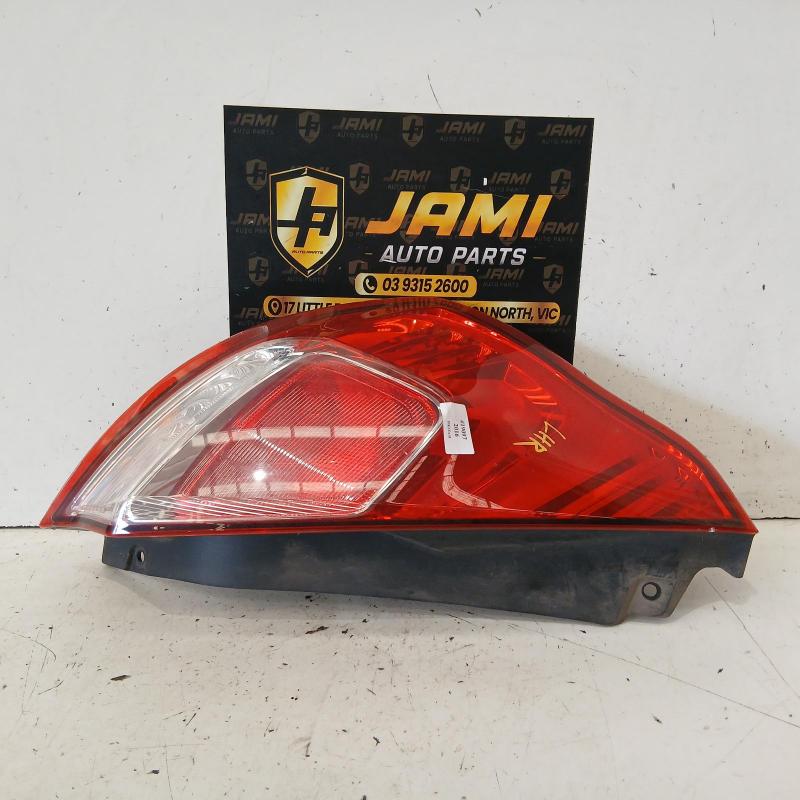 taillight left