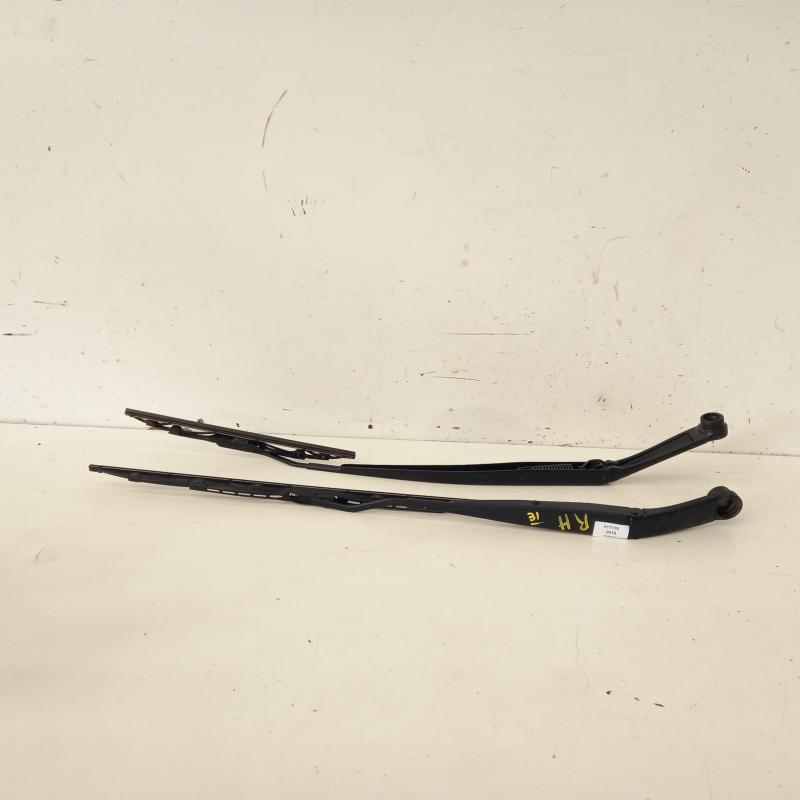 wiper arm