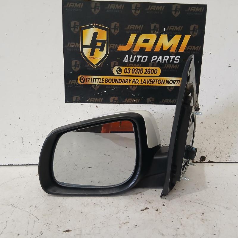 door mirror left