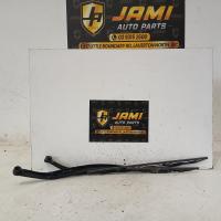 wiper arm