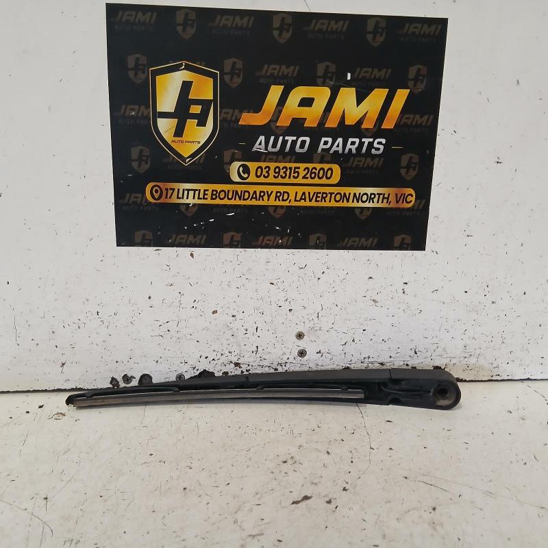 wiper arm