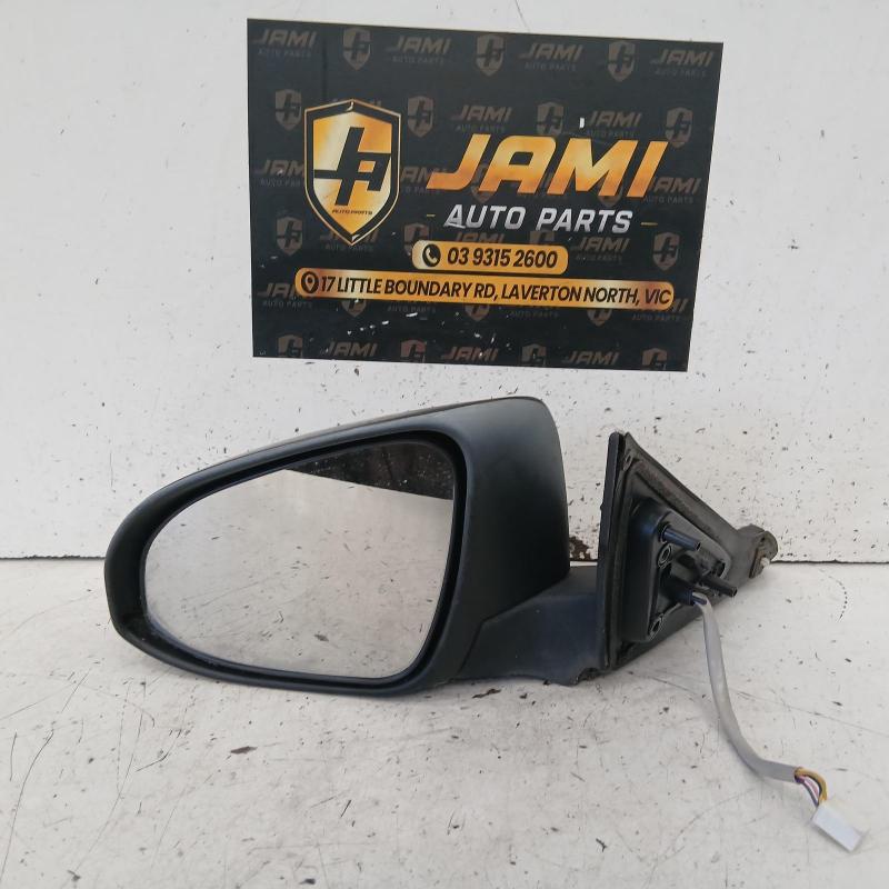 door mirror left
