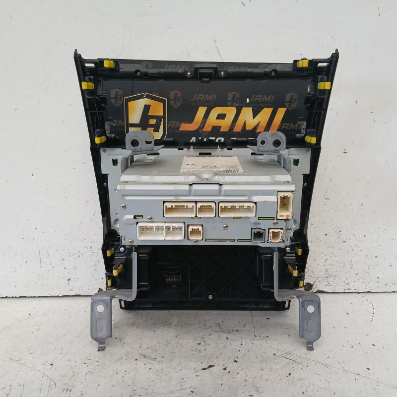 stereo/head unit