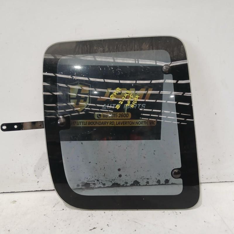 side glass rear right