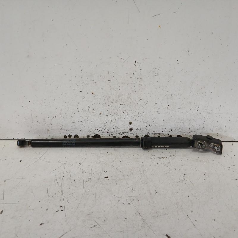 hatch strut