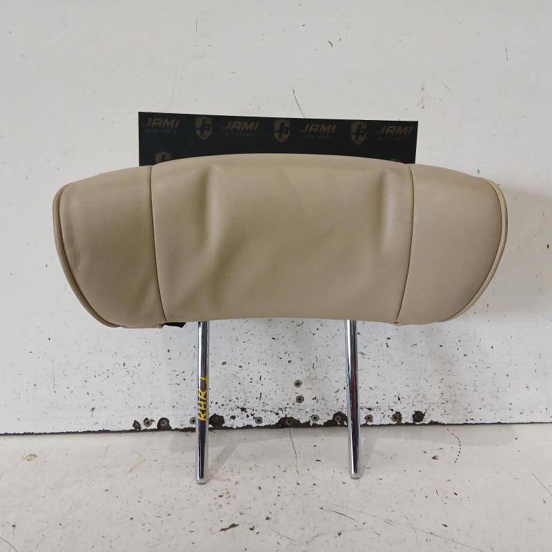 headrest