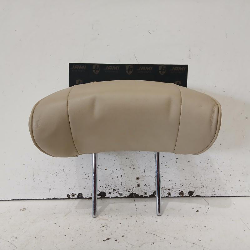 headrest