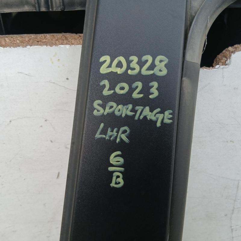 door/sliding rear left
