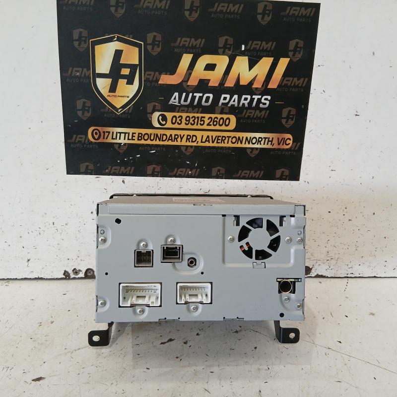 stereo/head unit