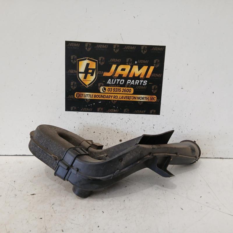 air cleaner duct/hose