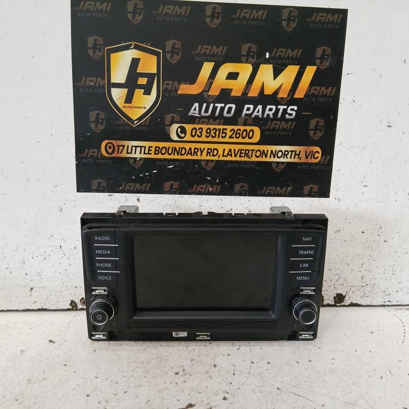 stereo/head unit
