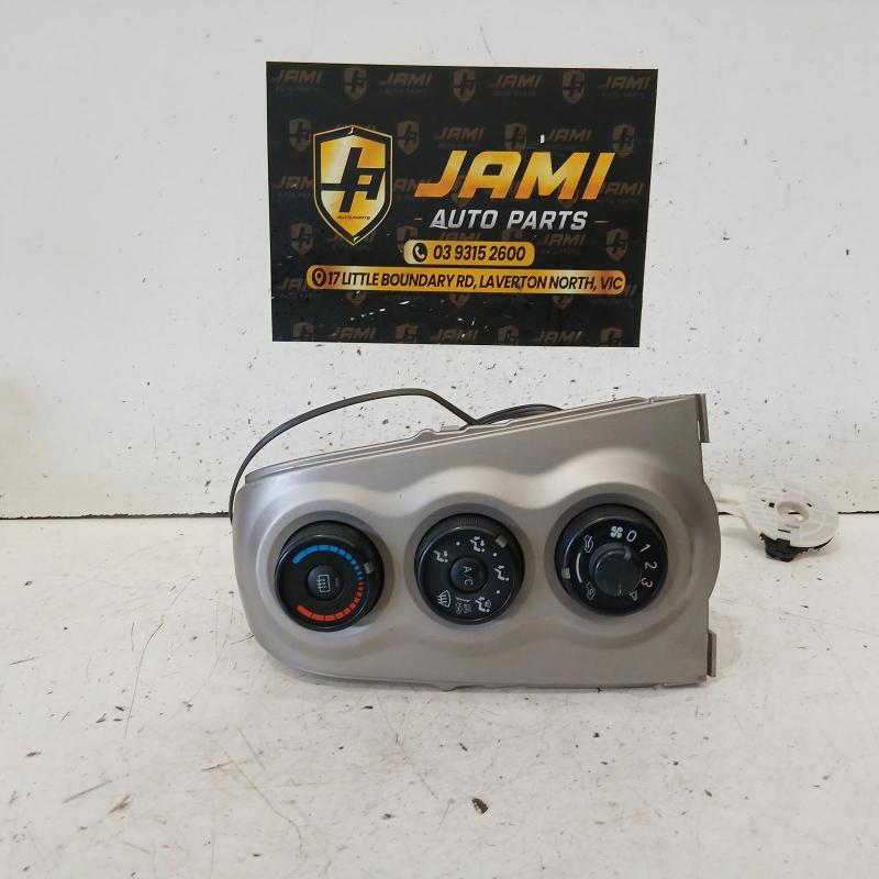 heater/aircon controls