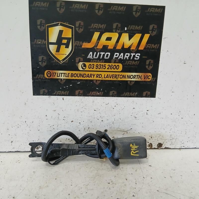 seat belt stalk