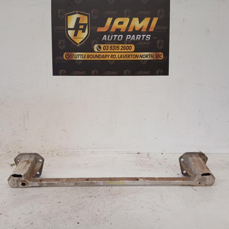 bar reinforcement/bracket rear
